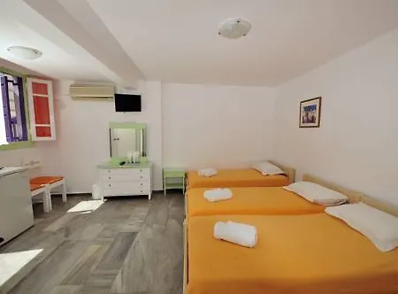 레프터리스 Mykonos Town