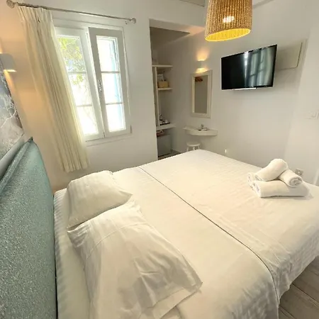 레프터리스 호텔 Mykonos Town