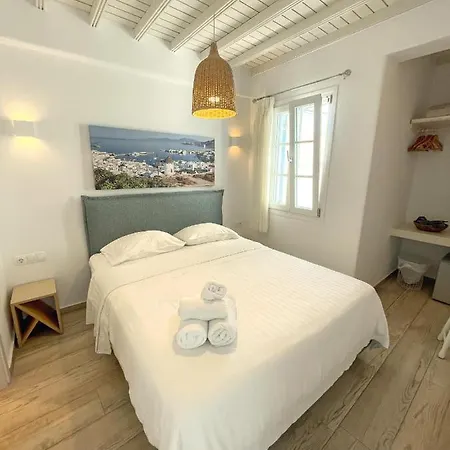 레프터리스 Mykonos Town