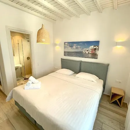 레프터리스 2* Mykonos Town